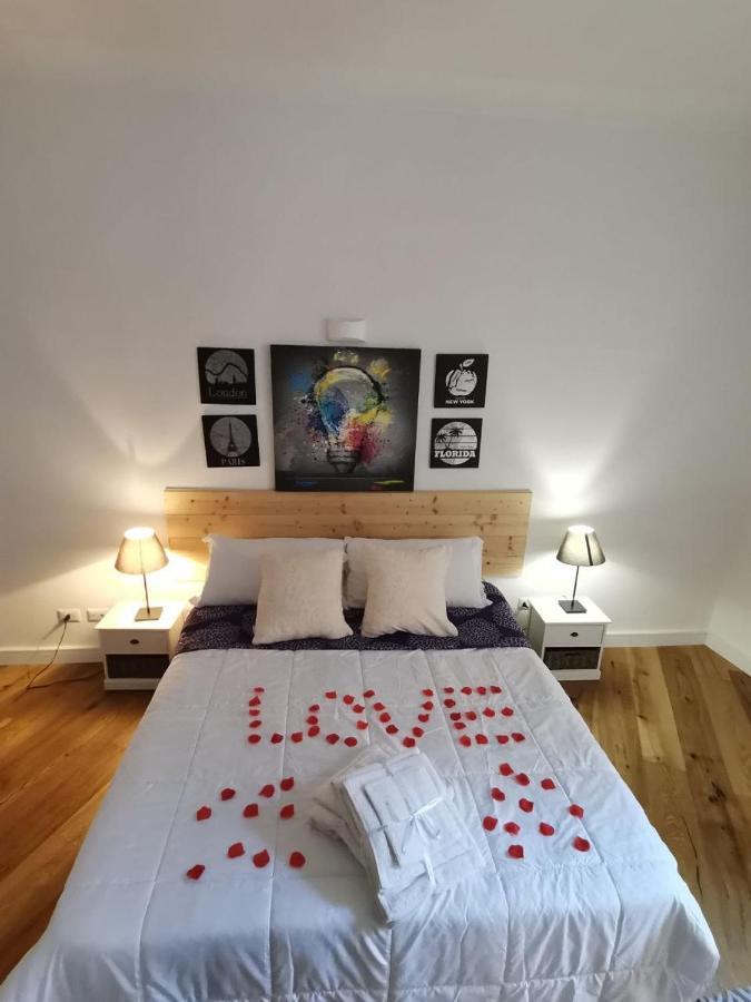 Corte Dei Lombardi Apartment Naples